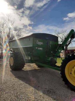 Parker 1048 Grain Cart