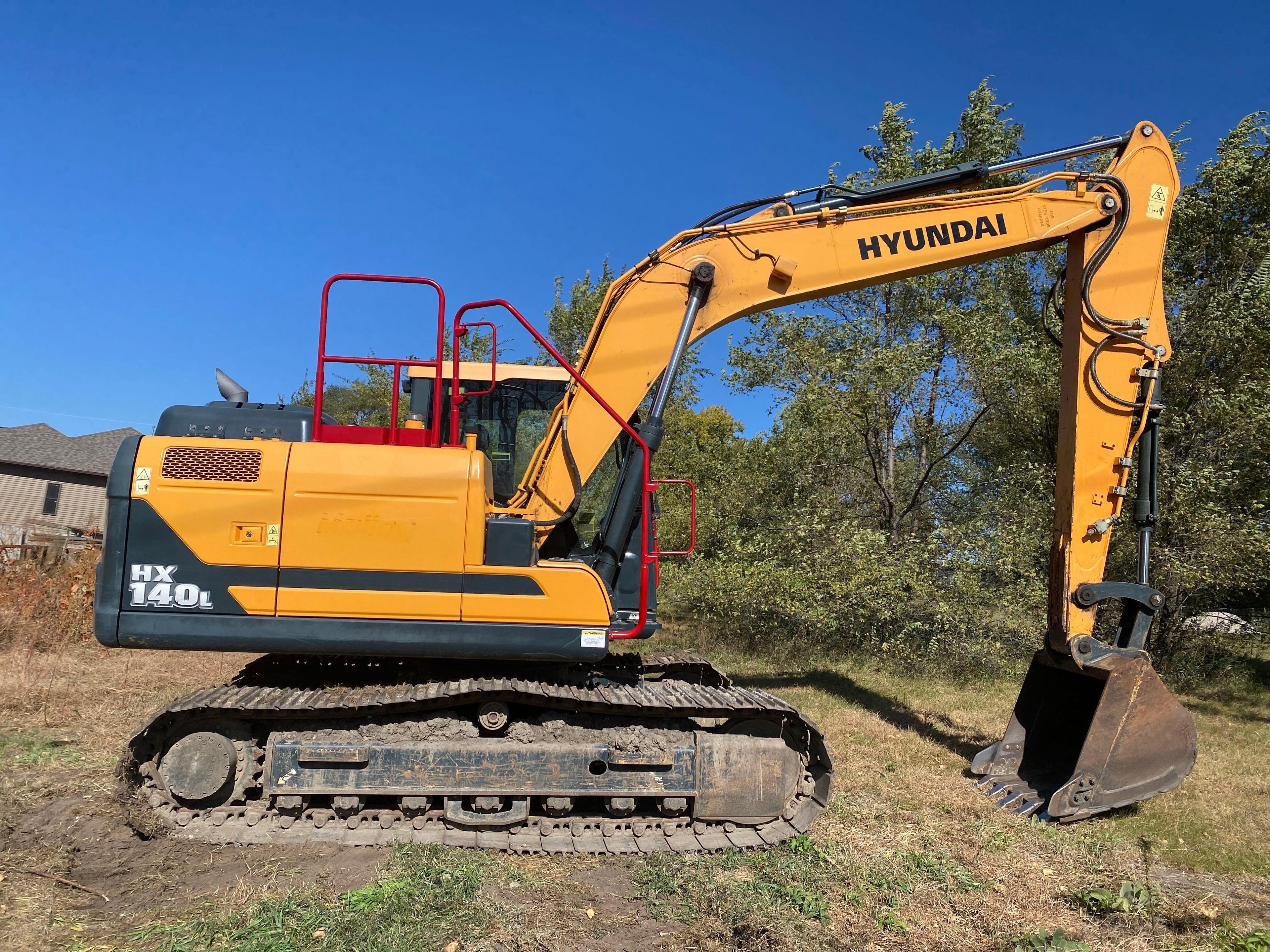 2019 Hyundai HX140 L