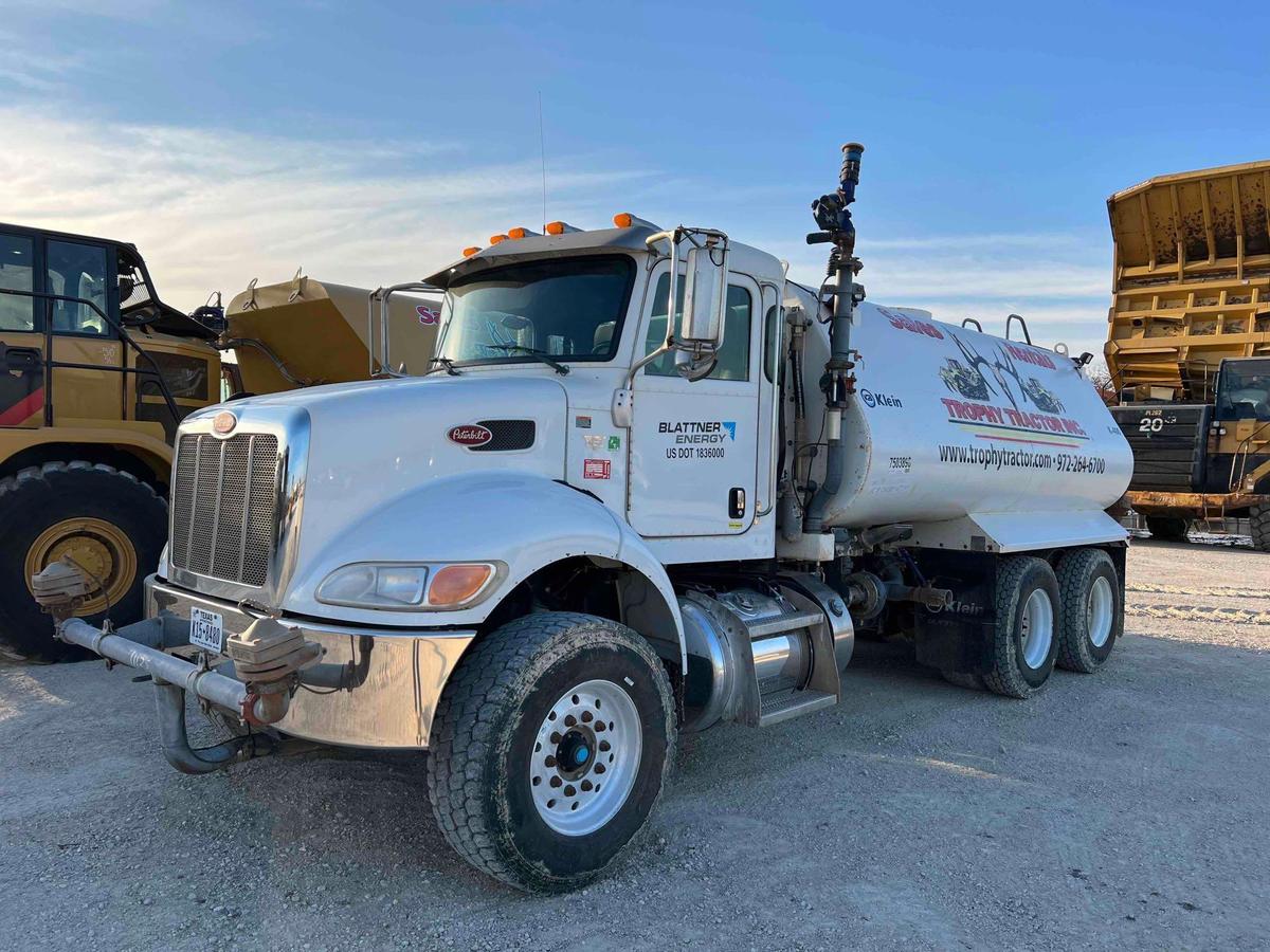 2018 Peterbilt 348 Water Truck