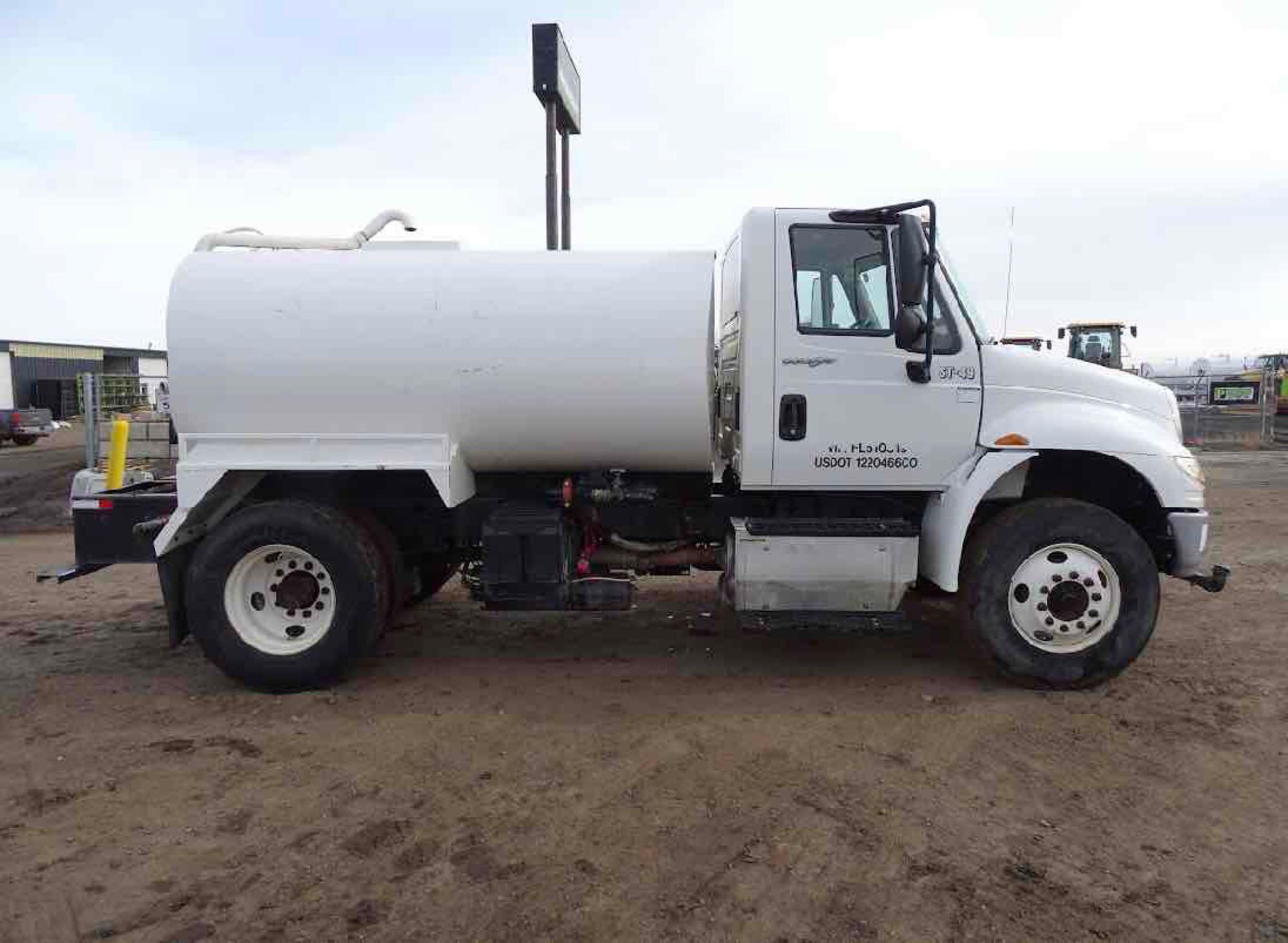 2015 International 4300 Water Truck