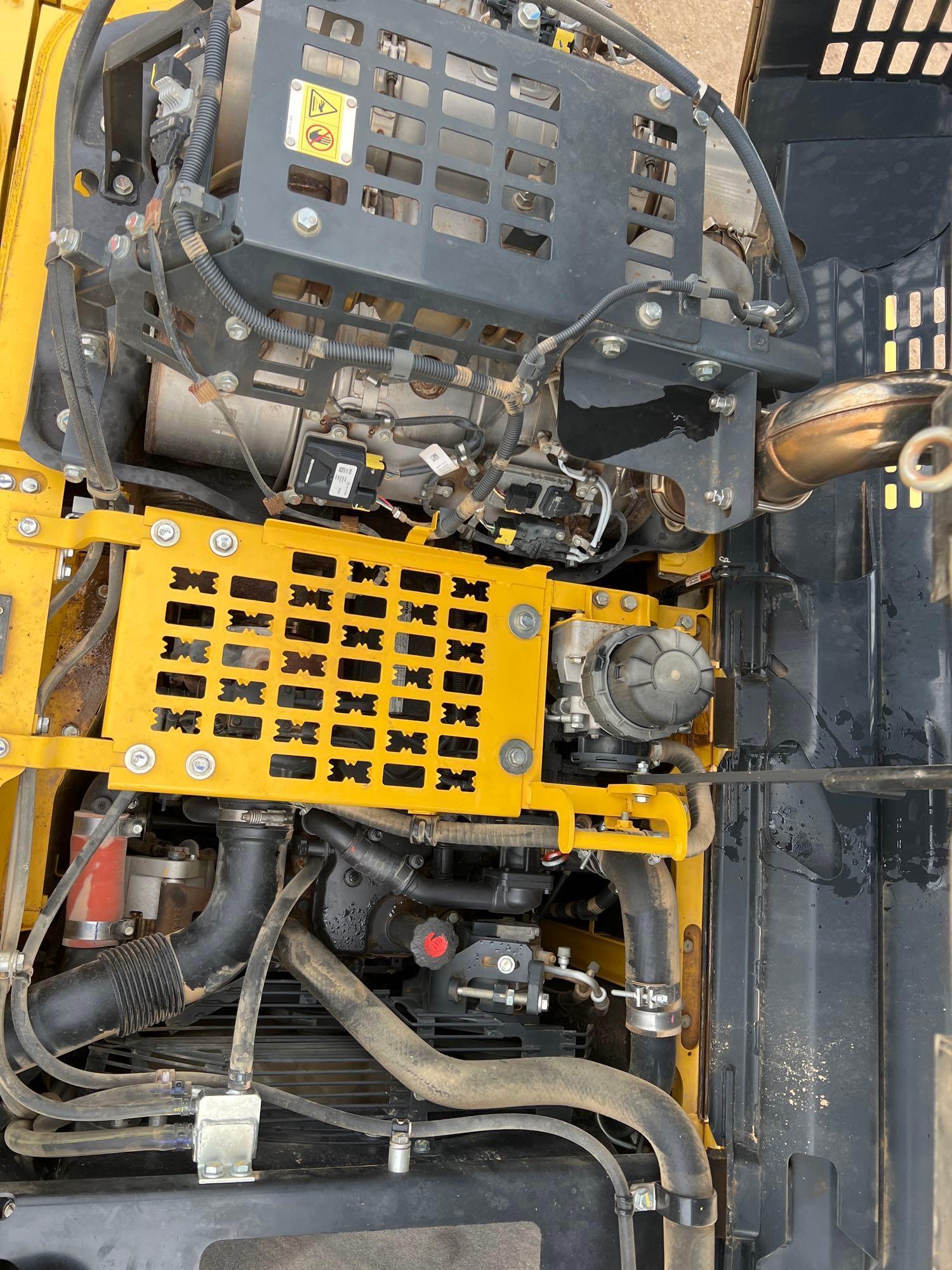 2019 Komatsu PC290 LC-11