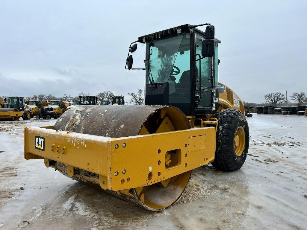 2013 Caterpillar CS66B Compactor