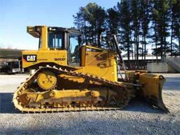 2017 CATERPILLAR D6T XW VP