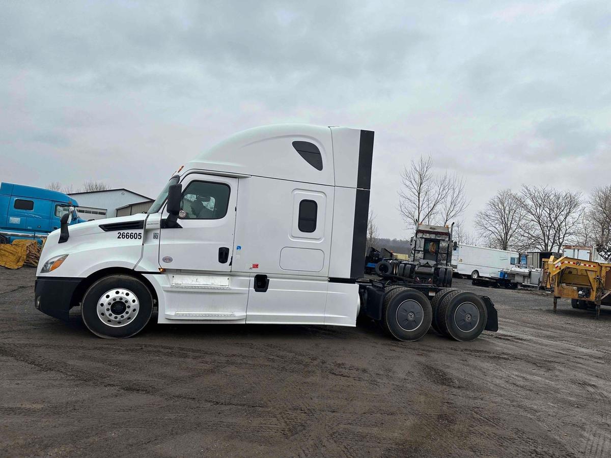 2019 Freightliner Cascadia