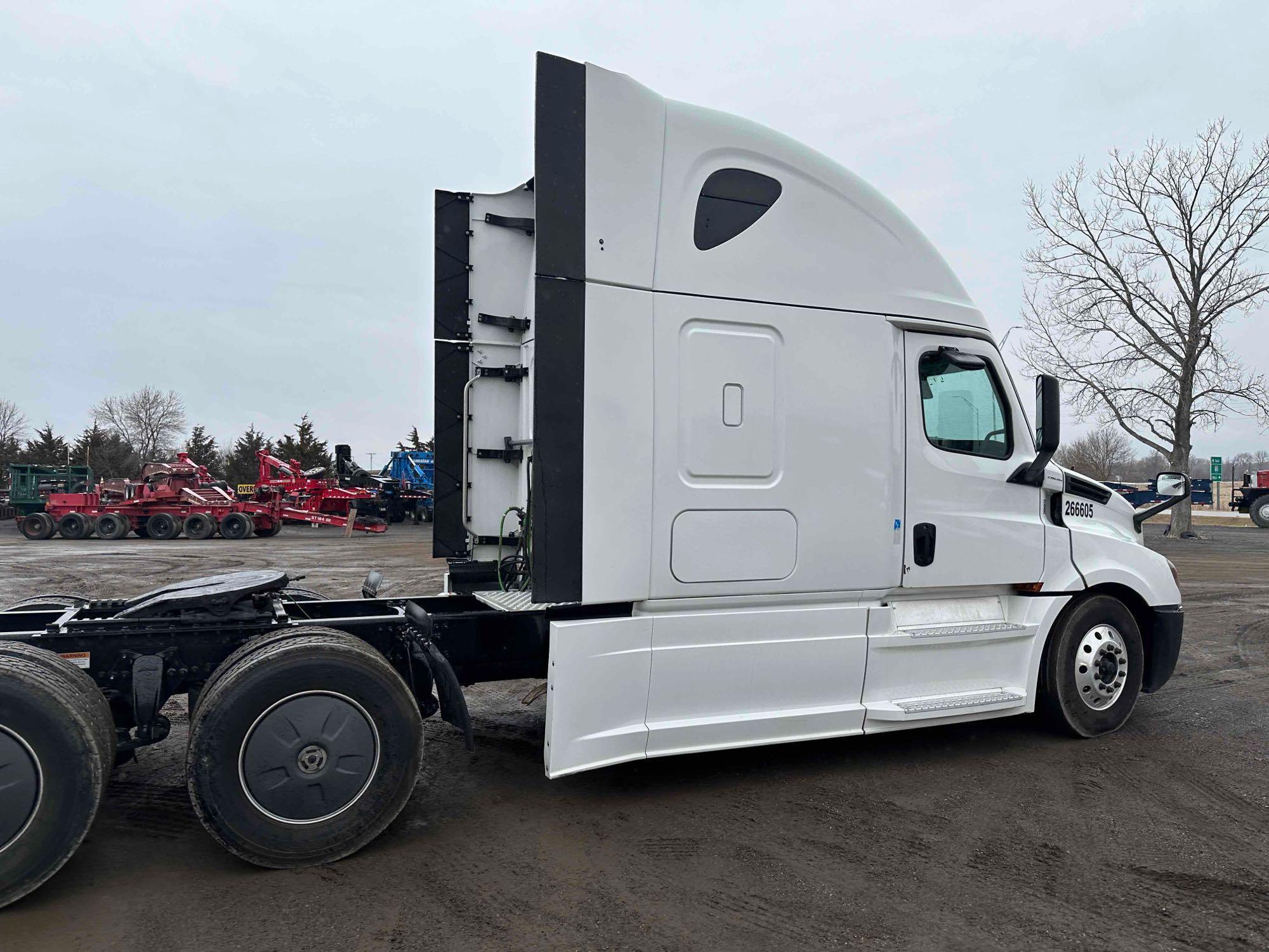 2019 Freightliner Cascadia