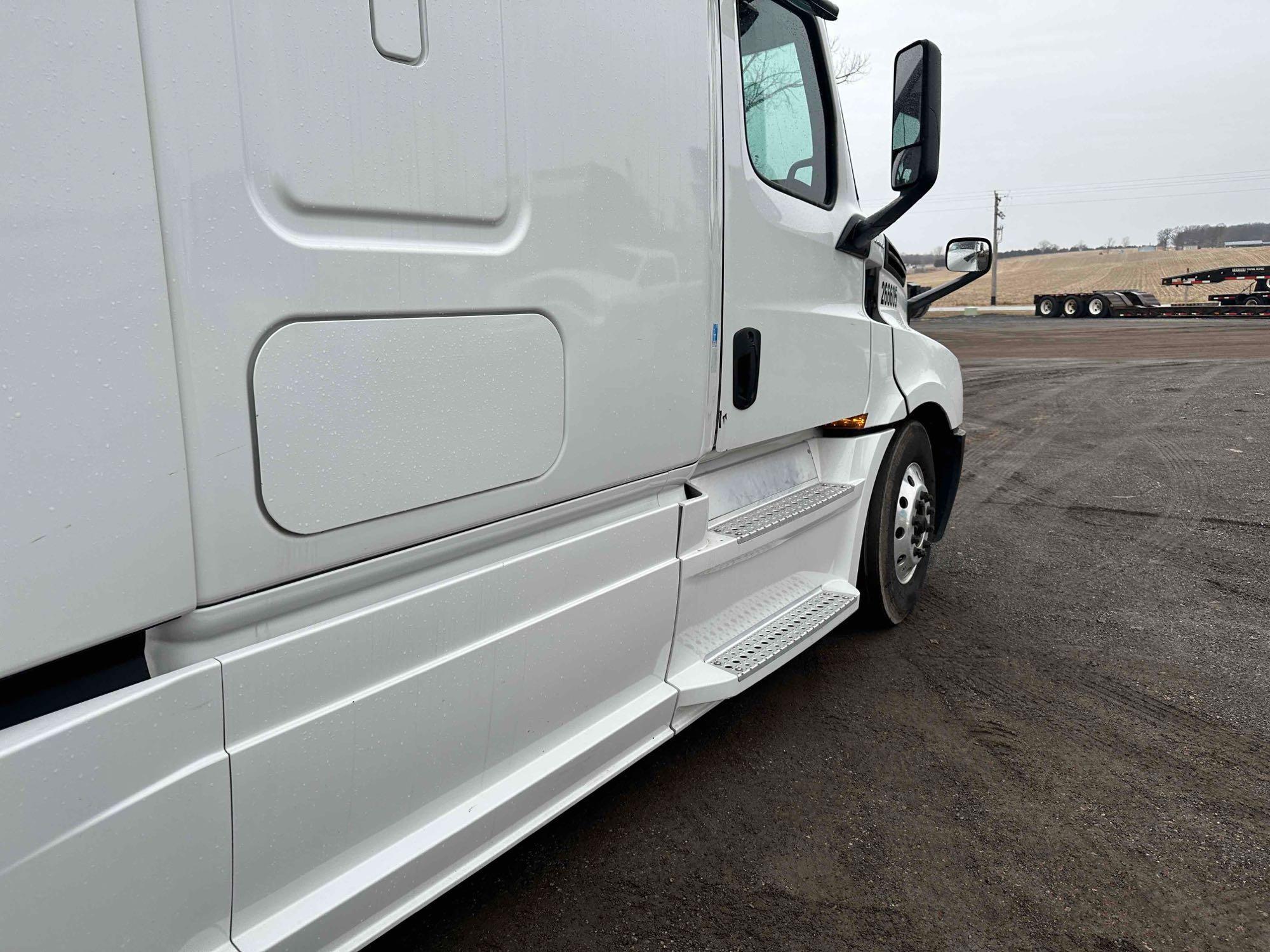 2019 Freightliner Cascadia