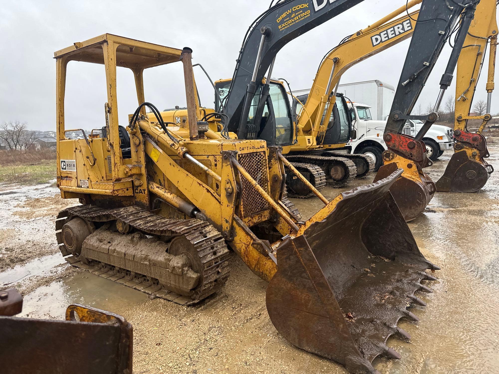 1986 Cat 931B Crawler Loader