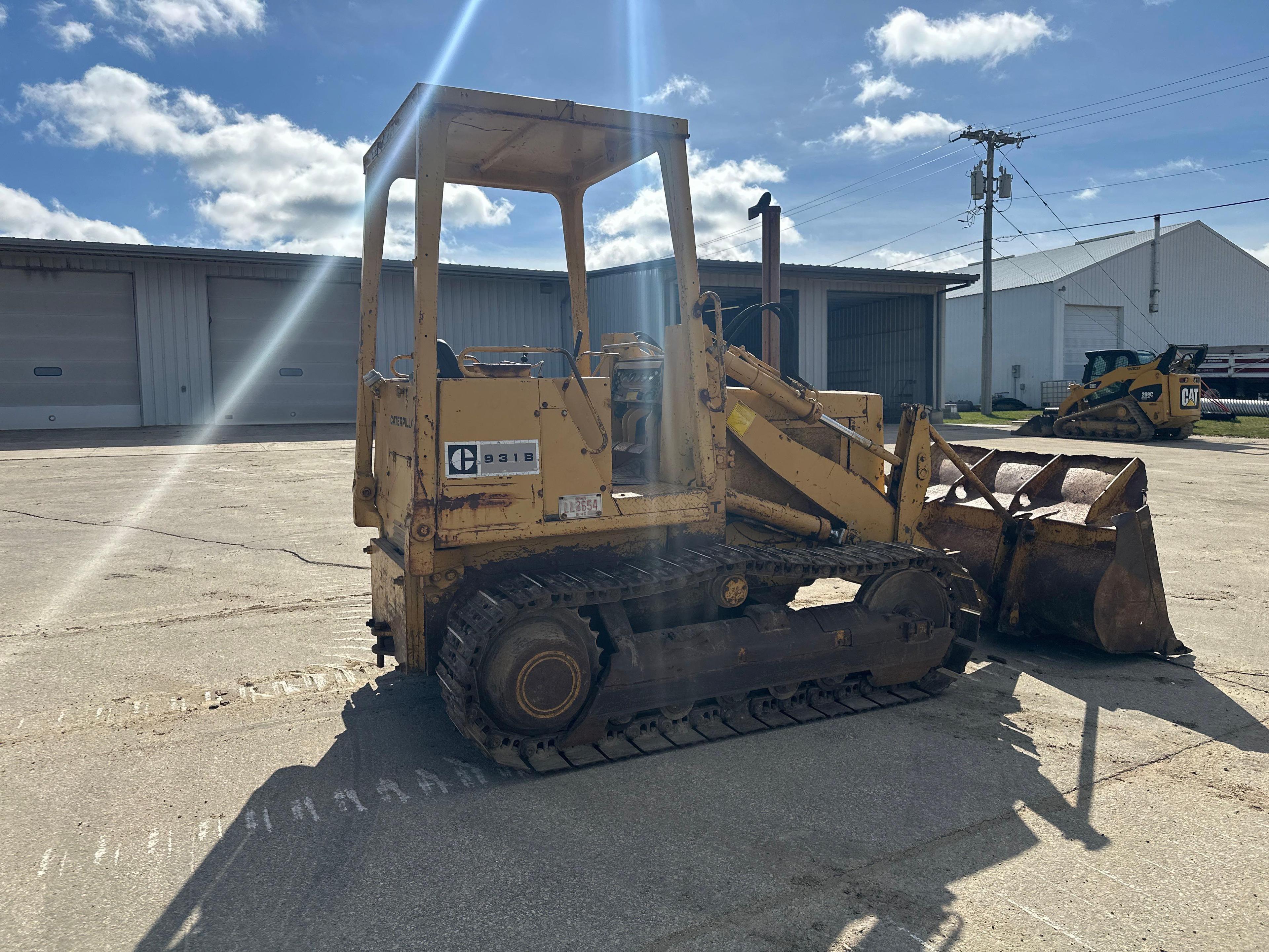 1986 Cat 931B Crawler Loader