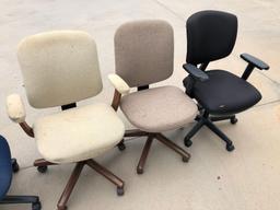 (7) Rolling Office Chairs