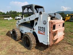 Bobcat S220 Turbo Skidsteer