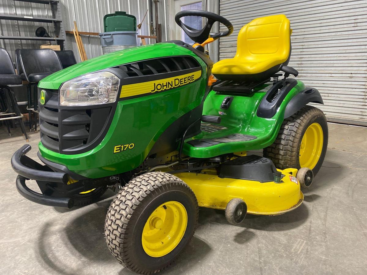 John Deere E170 Riding Mower