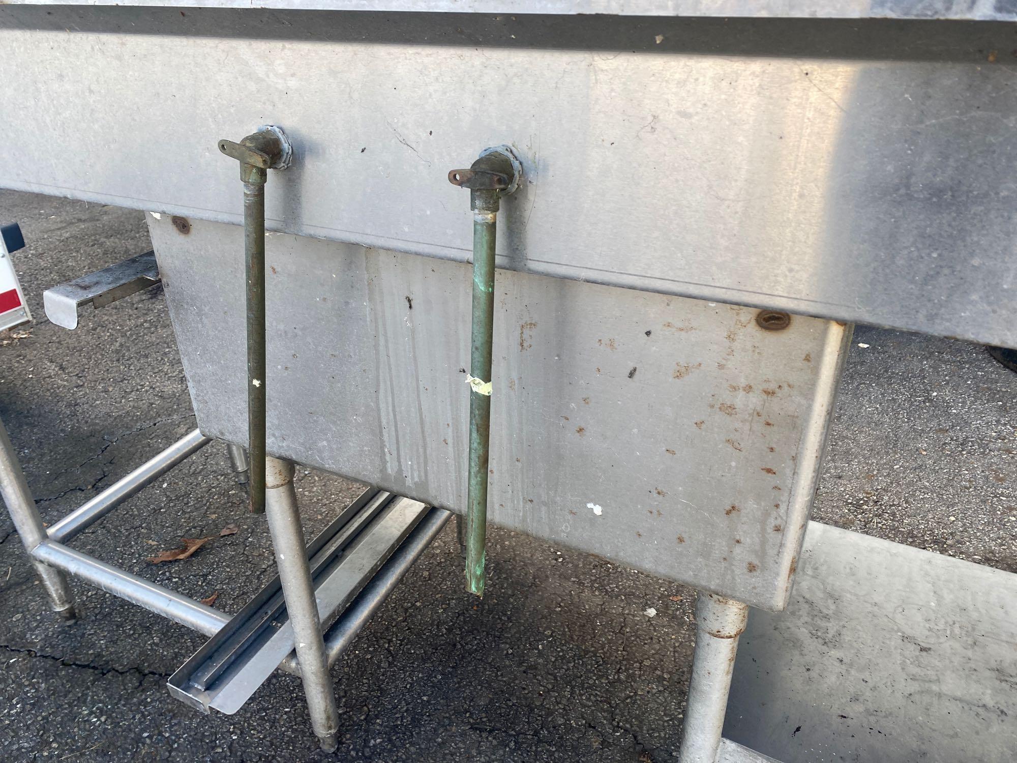 Stainless Steel Table With Sink