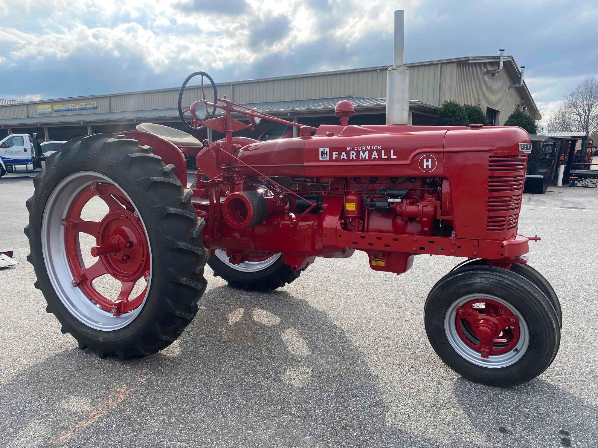 (Restored) Mccormick Farmall H Tractor