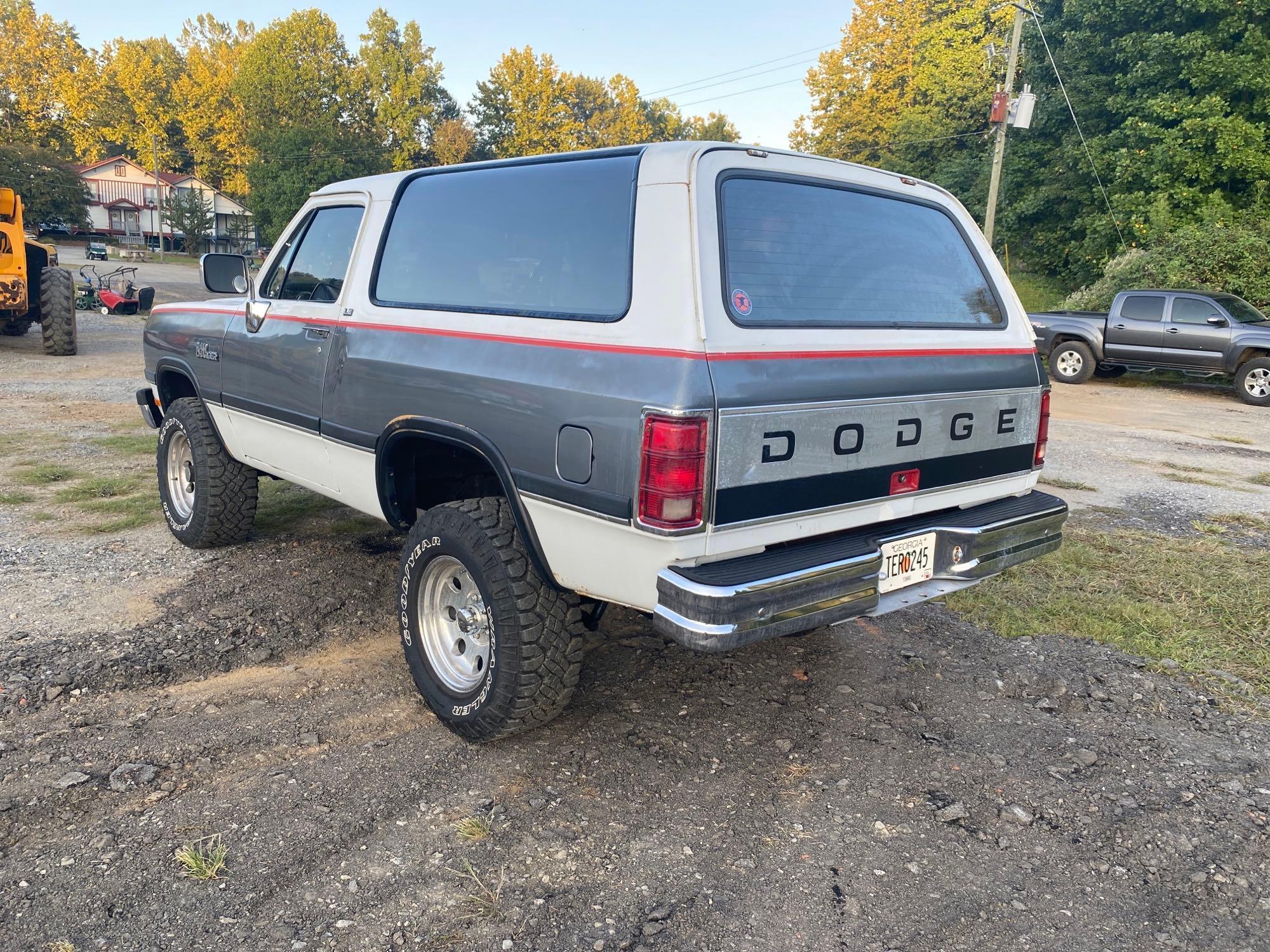 1993 Dodge RamCharger 4x4, VIN # 3B4GM17Y3PM138687