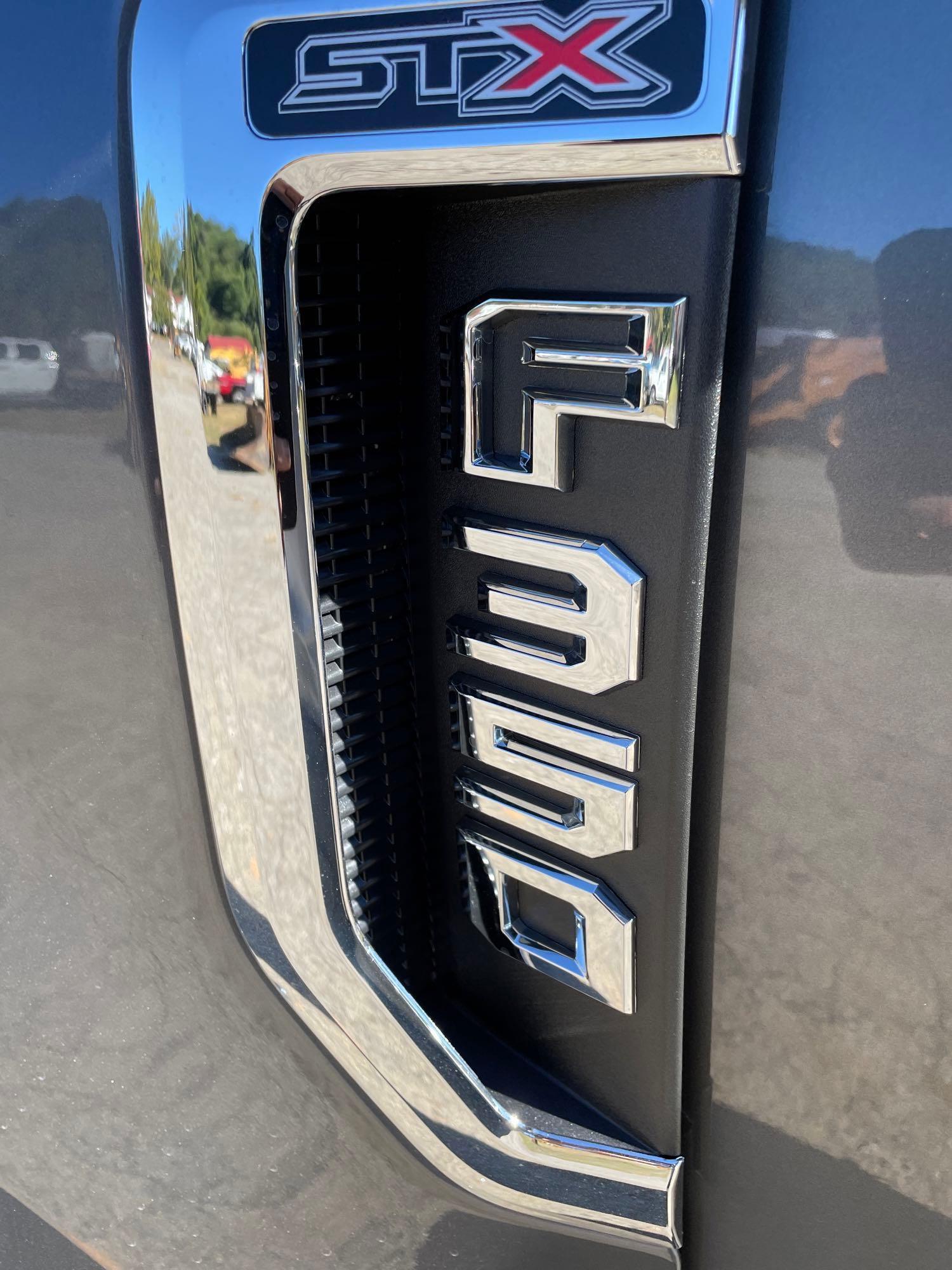 2022 Ford F-350 Pickup Truck, VIN # 1FT8W3DN8NEF01513