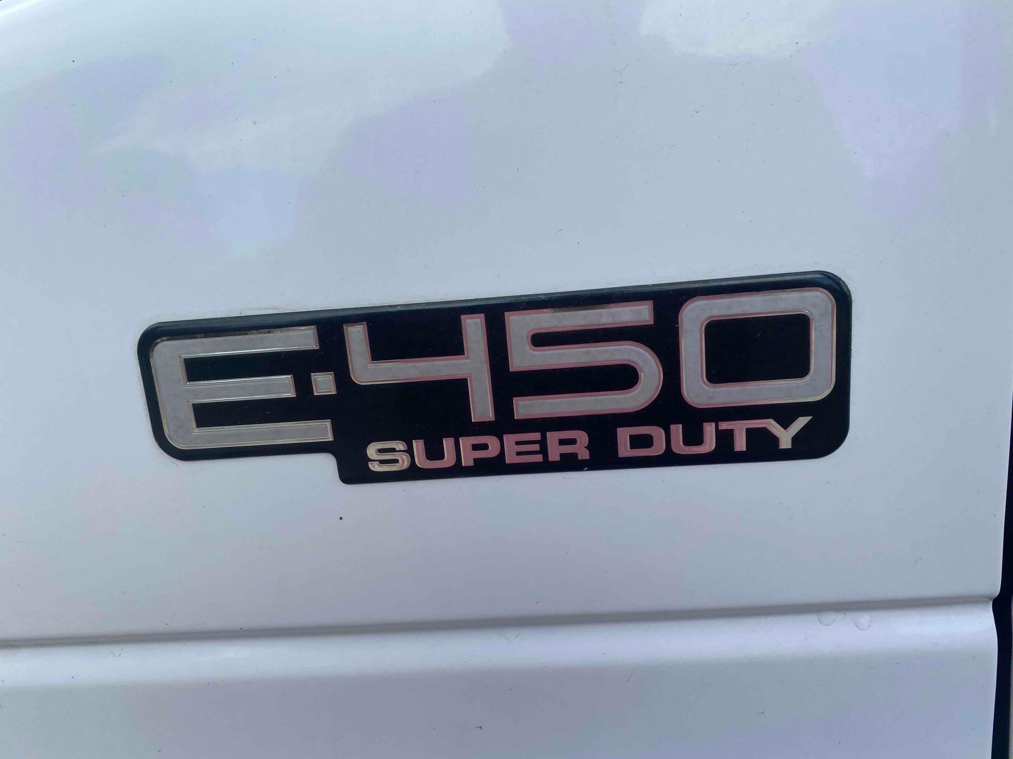2004 Ford E-450 Super Duty Passenger Van, VIN # 1FDXE45PX4HA95845