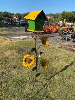 Metal John Deere Birdhouse Stand