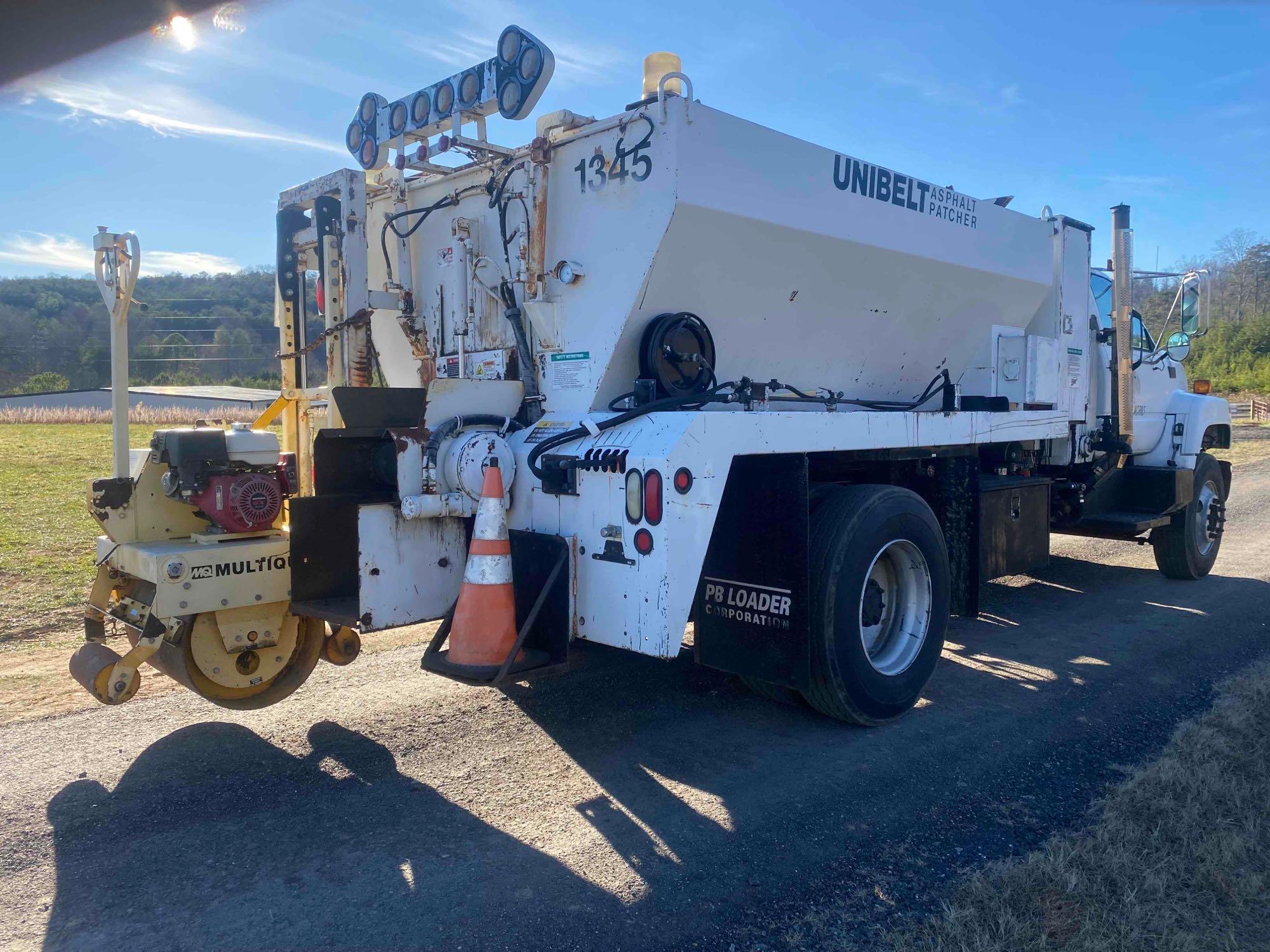 2002 Chevrolet C8500 Asphalt Patch Truck, VIN # 1GBP7H1C92J506283