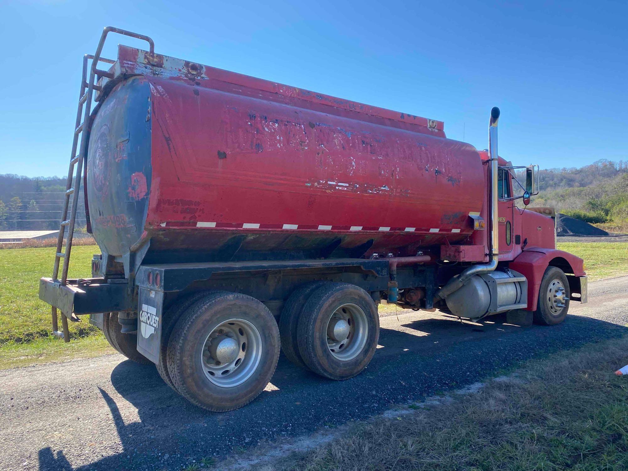 1992 Peterbilt 377 Water Truck