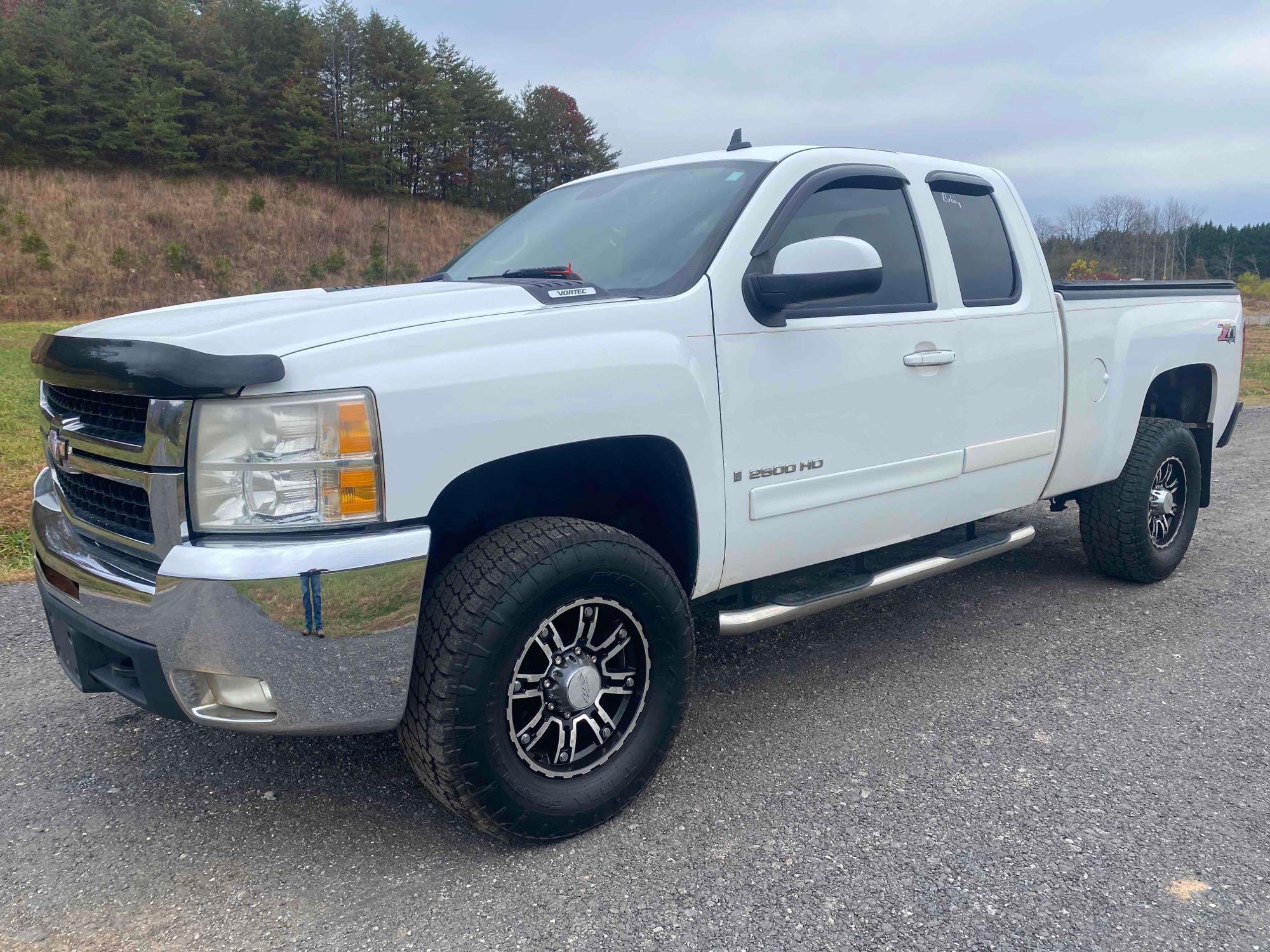 2007 Chevrolet Silverado 2500 4x4 Truck, VIN # 1GCHK29K67E583443