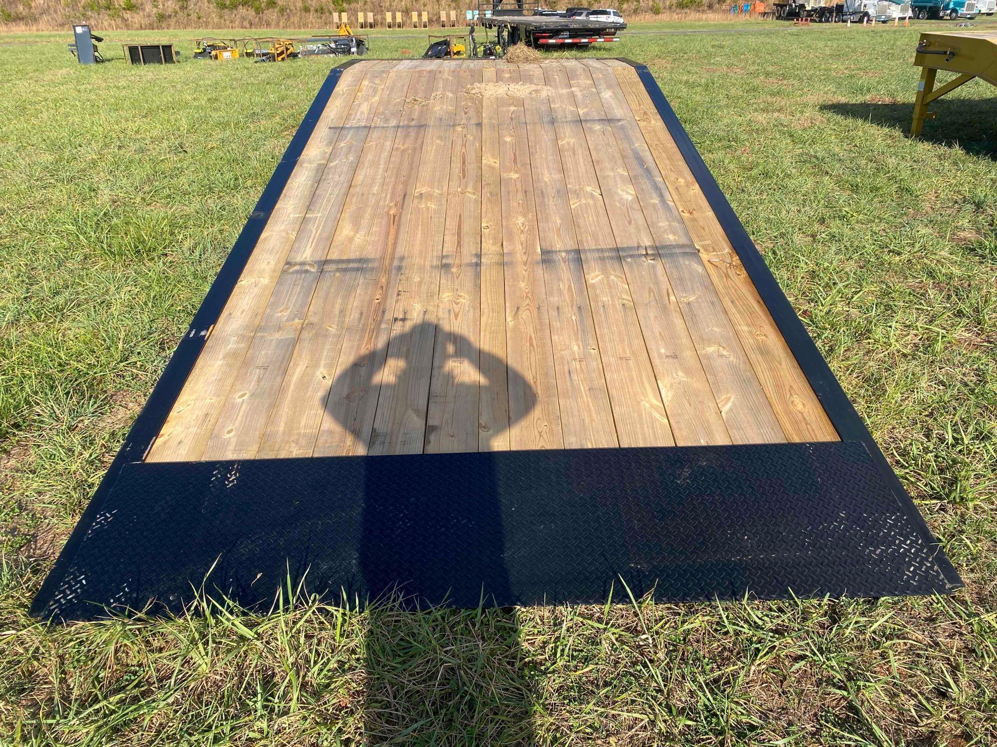 New 20ft Loading Ramp (Black)