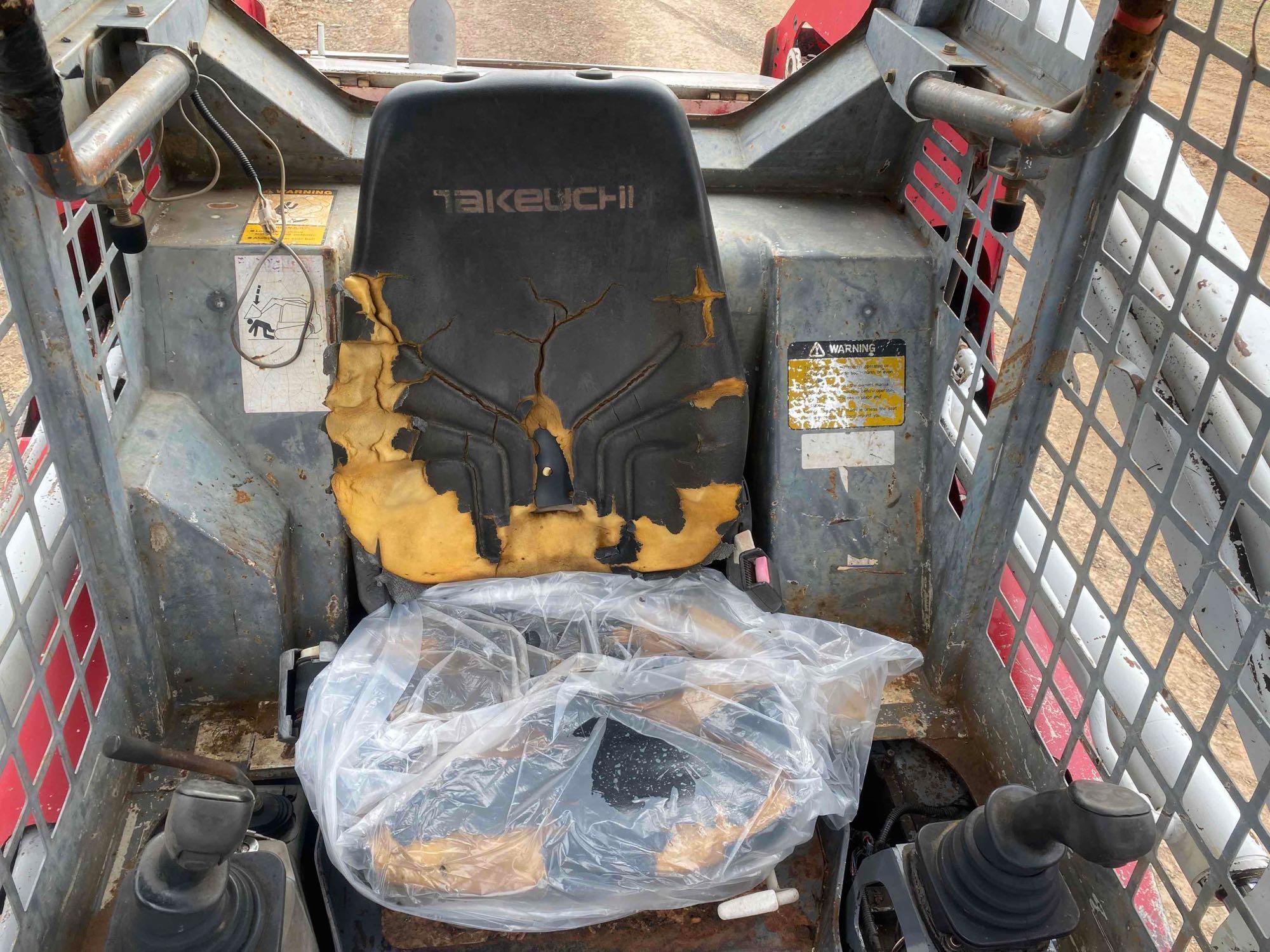 Takeuchi TL130 Skidsteer