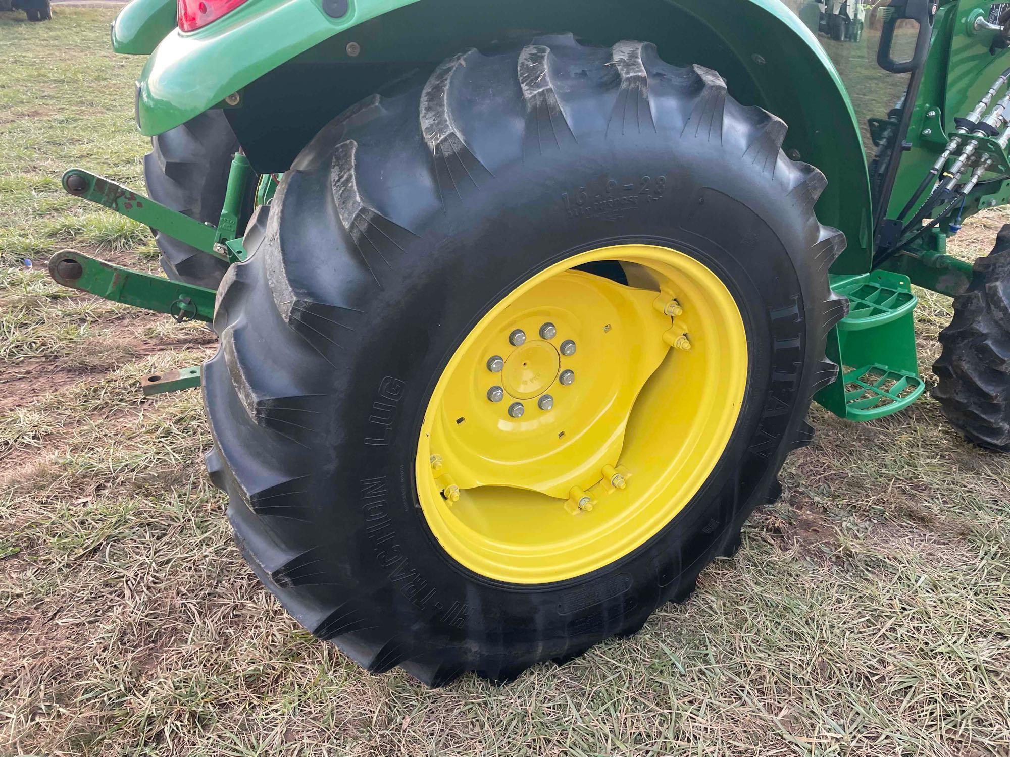 John Deere 5075E 4x4 Cab Tractor with Loader