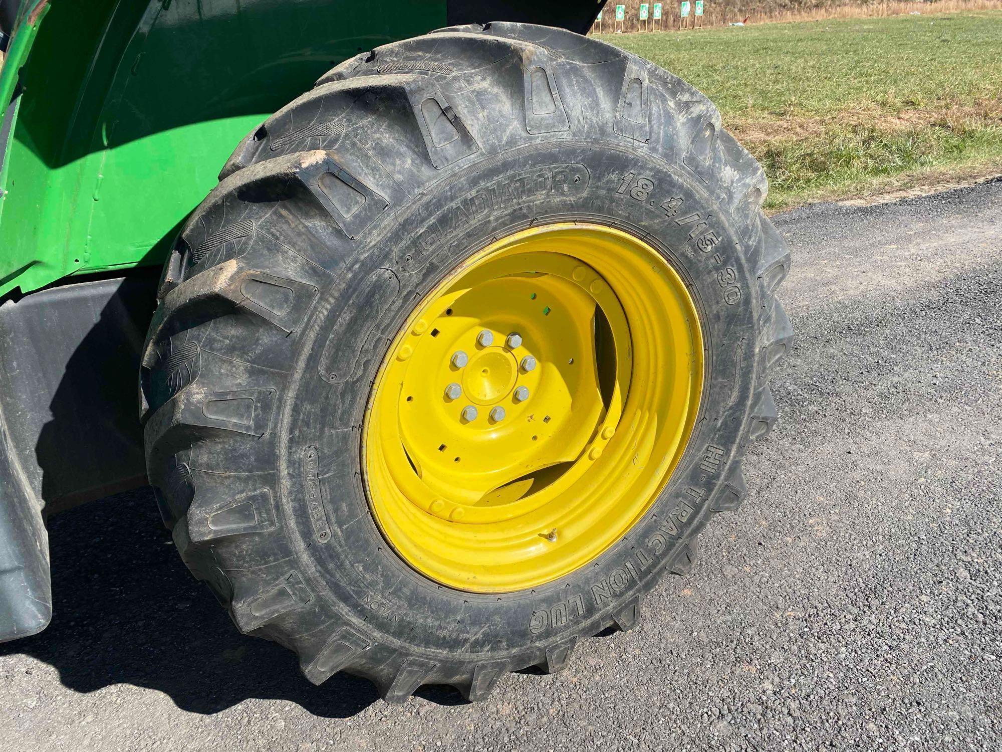 John Deere 6110M 4x4 Tractor