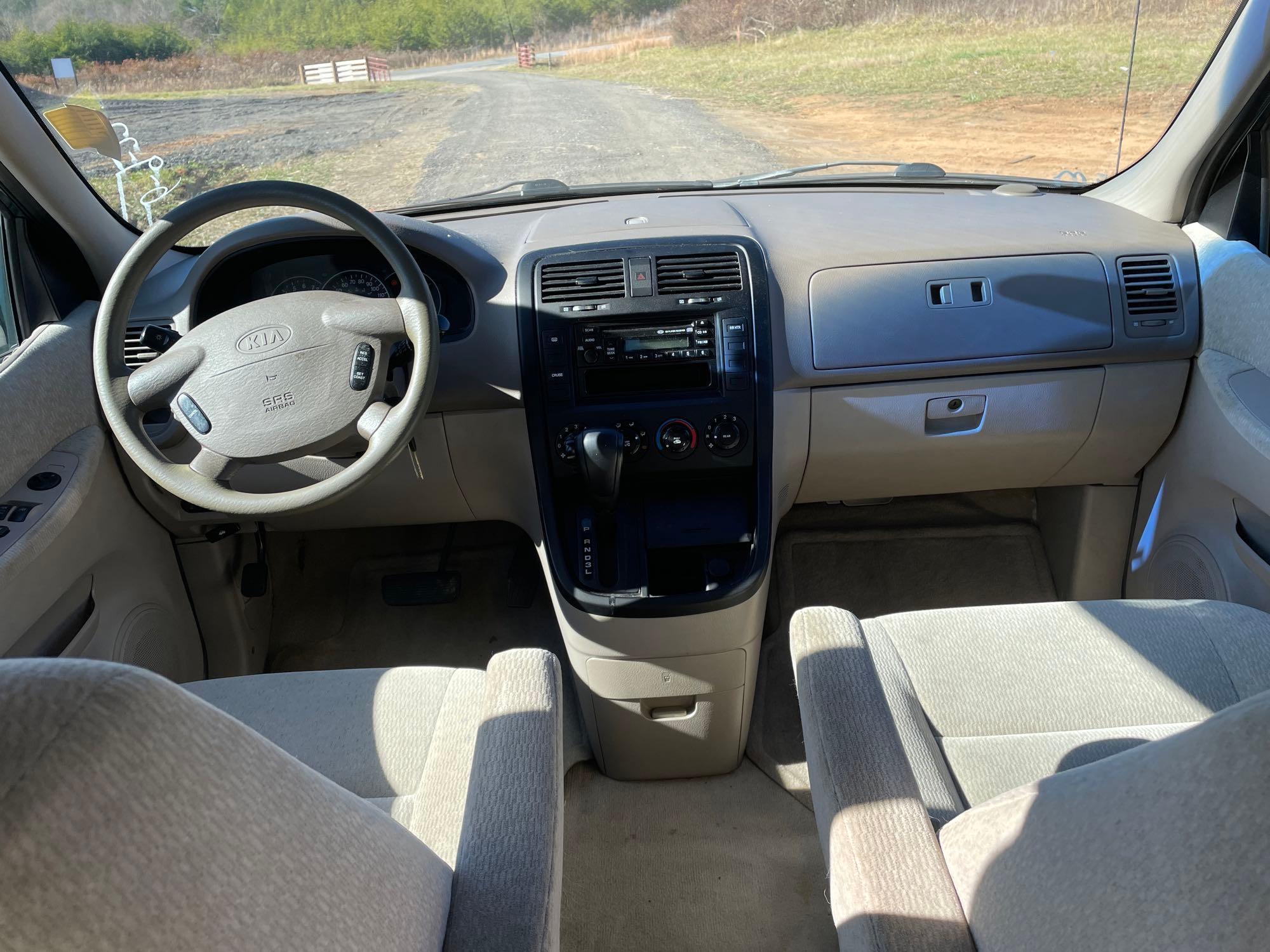 2004 Kia Sedona Van, VIN # KNDUP131X46591108