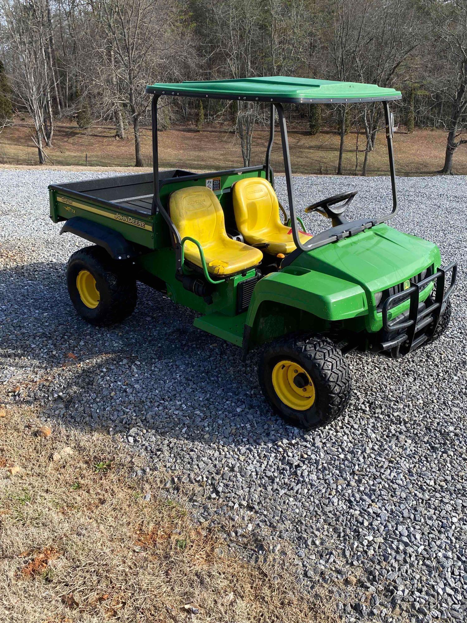 John Deere TX Gator