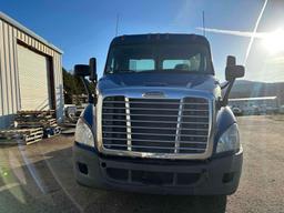 2015 Freightliner Cascadia 113 Truck, VIN # 1FUJGBDVXFLFM6602