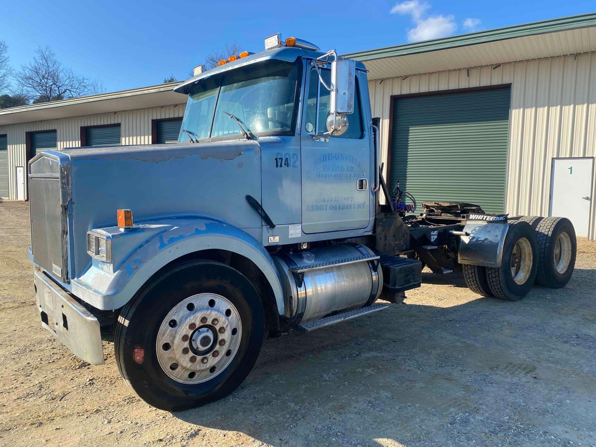 1991 WhiteGMC WCM Tractor Truck, VIN # 4V1BDBJE9MN642858