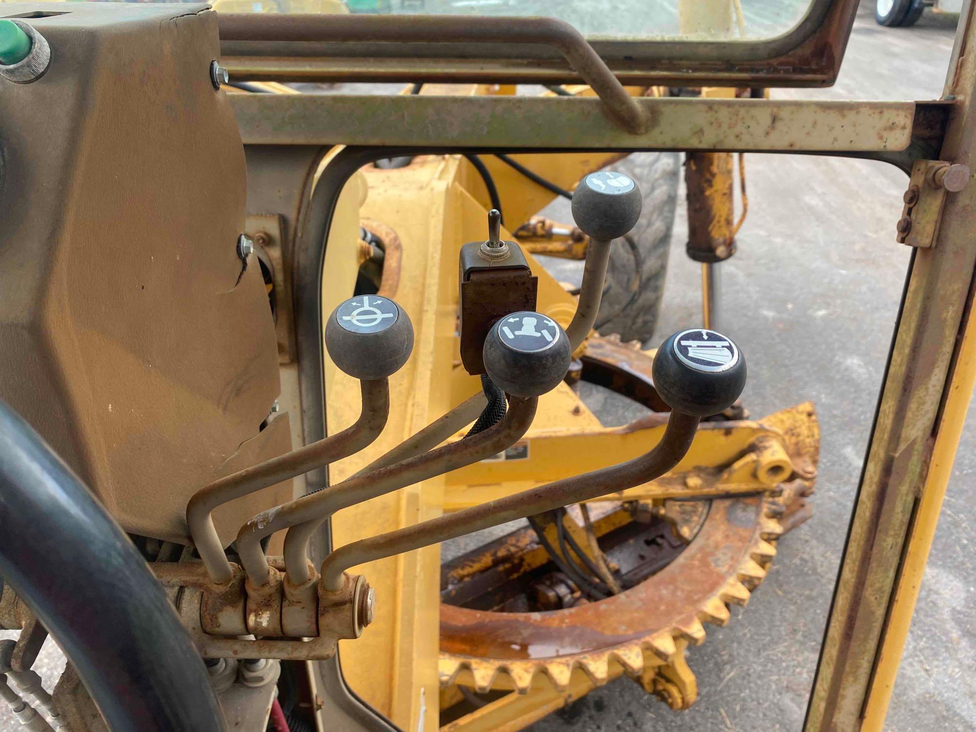 Champion 710A Motor Grader