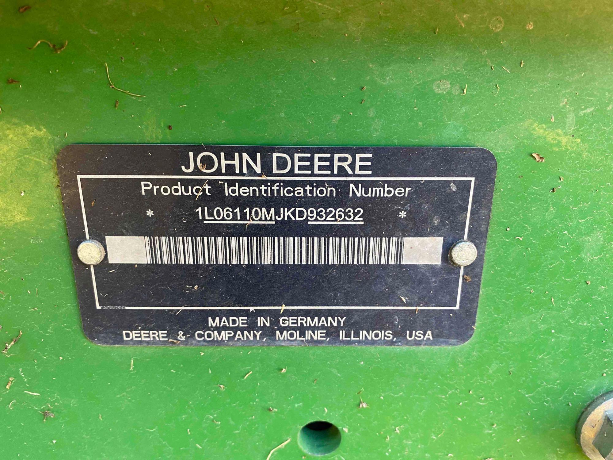 John Deere 6110M 4x4 Tractor