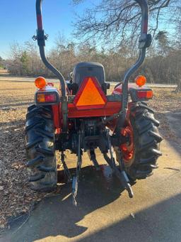 2006 Kubota L3130GST 4x4 Tractor with Loader