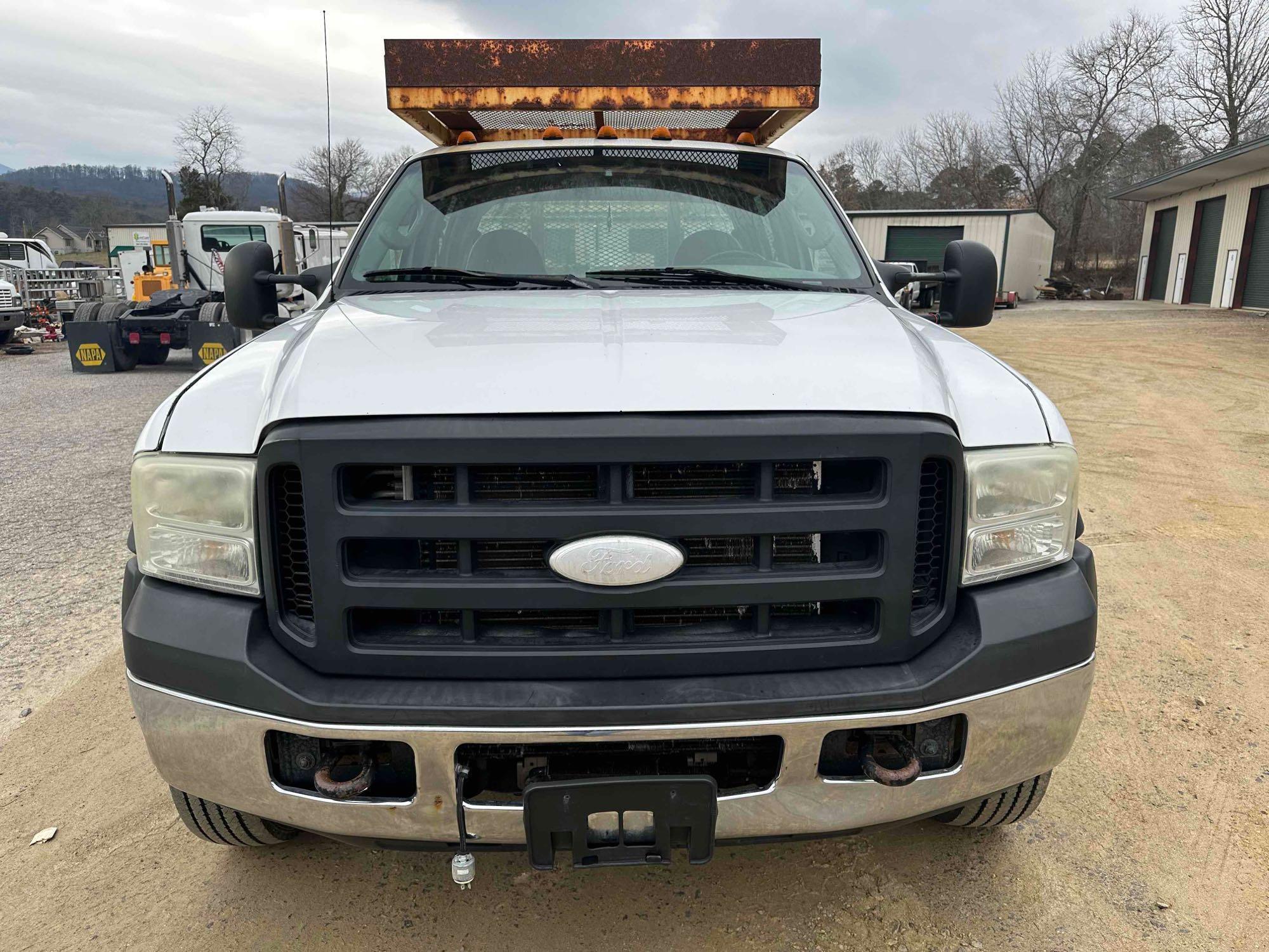 2006 Ford F-450 Flatbed Service Truck, VIN # 1FDXW46P66EB16397