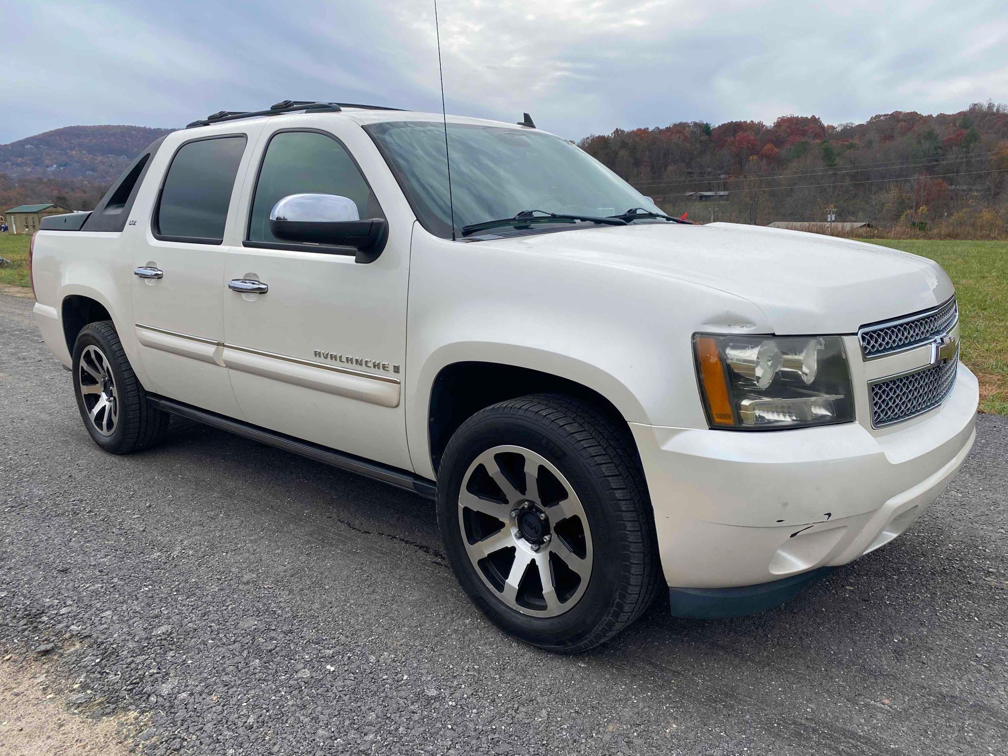 2008 Chevrolet Avalanche 4x4 Pickup Truck, VIN # 3GNFK12Y08G259793