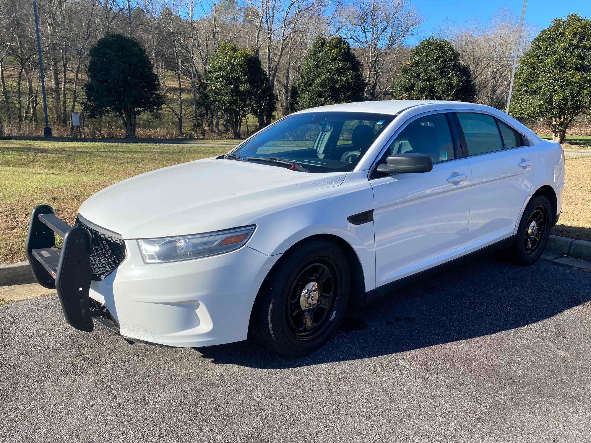 2013 Ford Taurus Police Car, VIN # 1FAHP2MT6DG113484