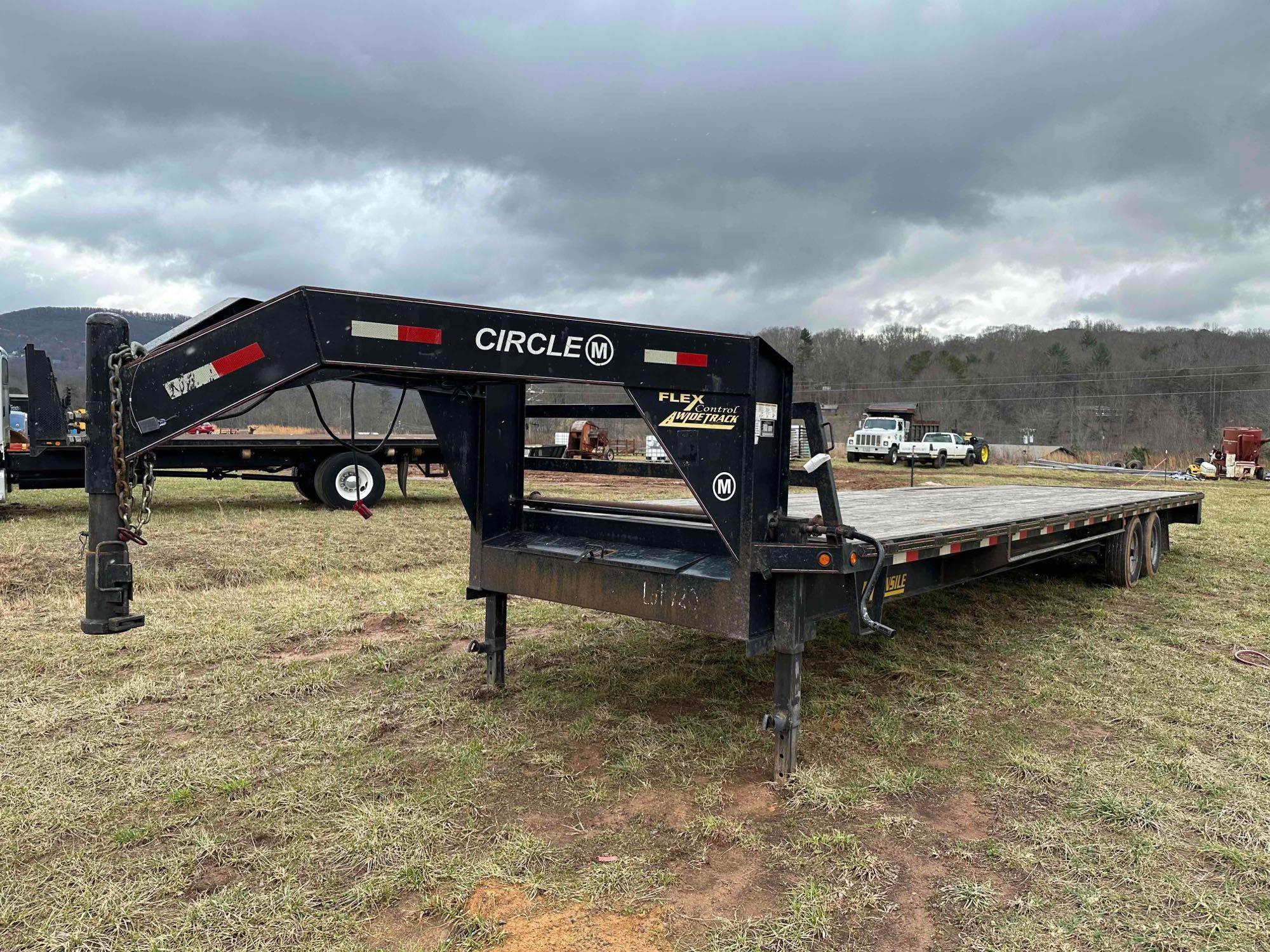 2014 Circle M Gooseneck 34ft Gooseneck Trailer