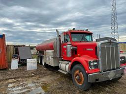 1987 Kenworth W900 Fuel Truck