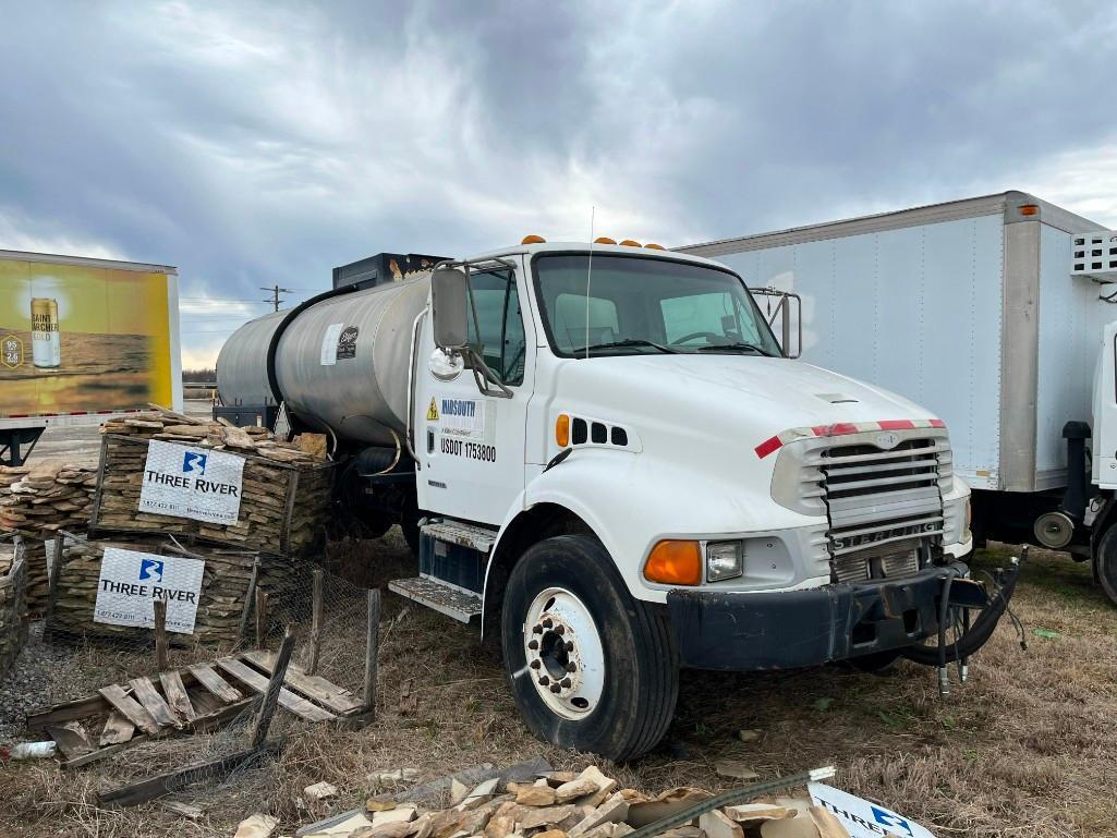 2002 Sterling M7500 Acterra Truck, VIN # 2FZAAKBV92AJ83897