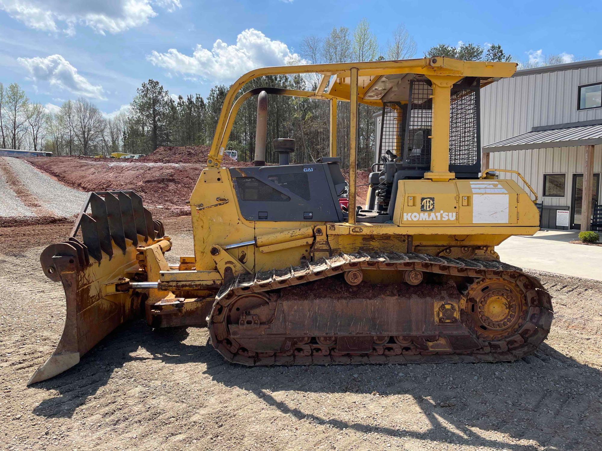 Komatsu D61EX-15 Crawler Dozer