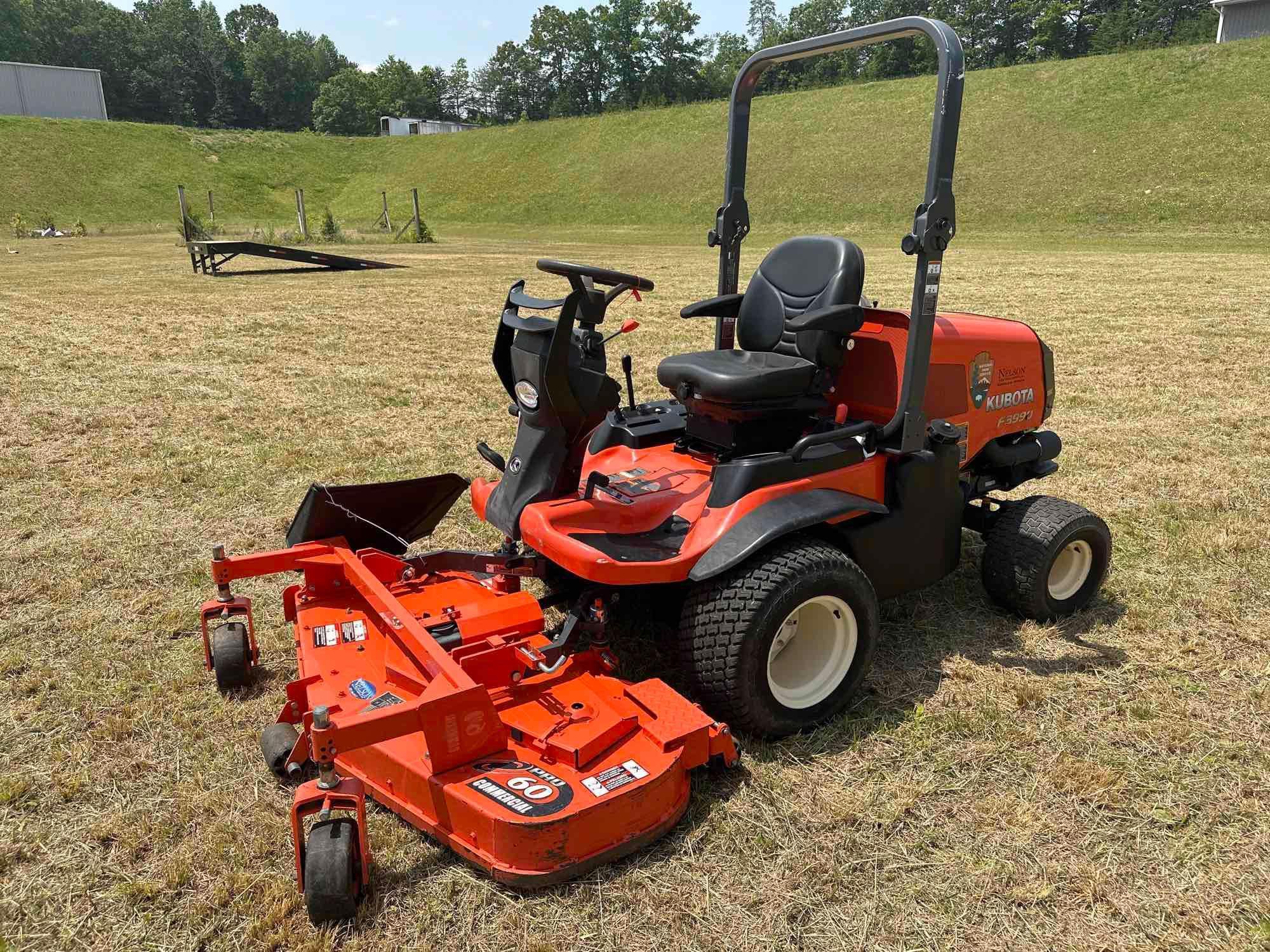 Kubota F3990 (Diesel) Front Deck Mower