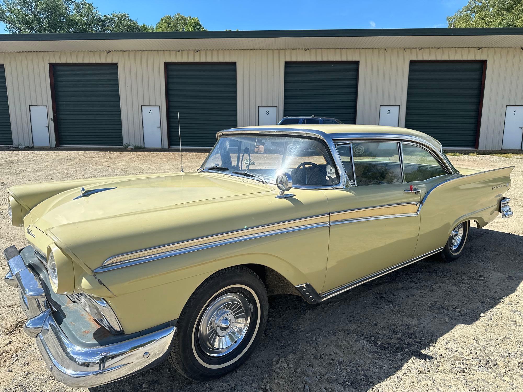 1957 Ford Fairlane 500