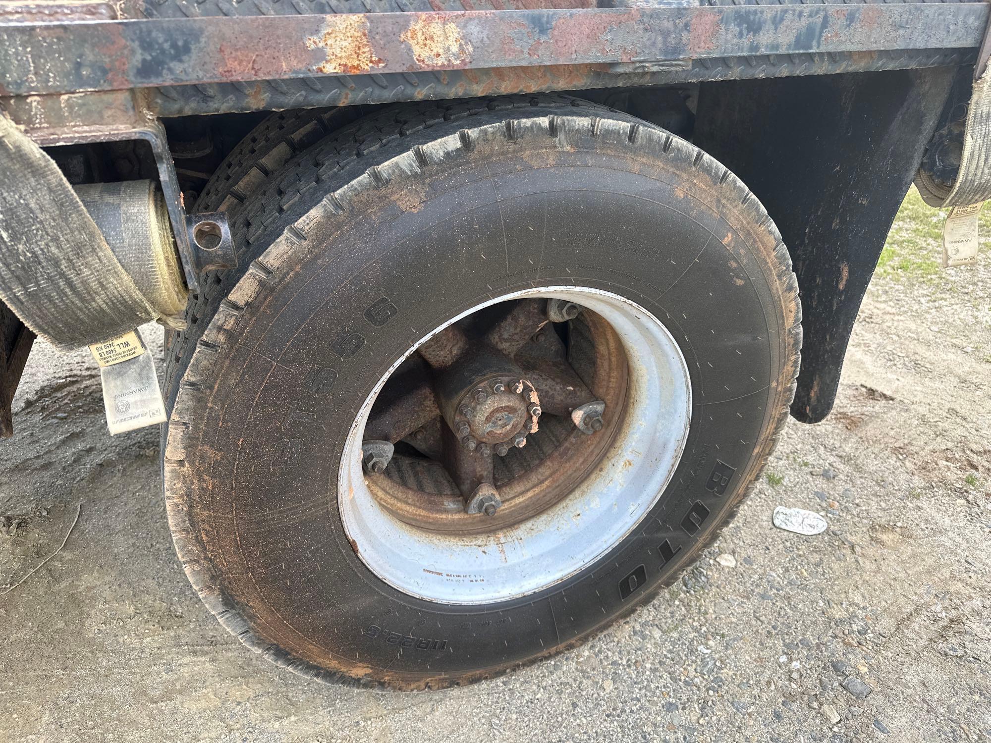 1997 Ford F700 Flatbed Dump Truck, VIN # 1FDPF7082VVA10840