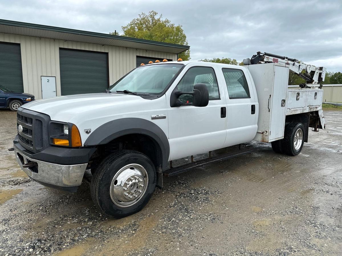 2005 Ford F-550 4x4 Service Truck, VIN # 1FDAW57Y65EC98751