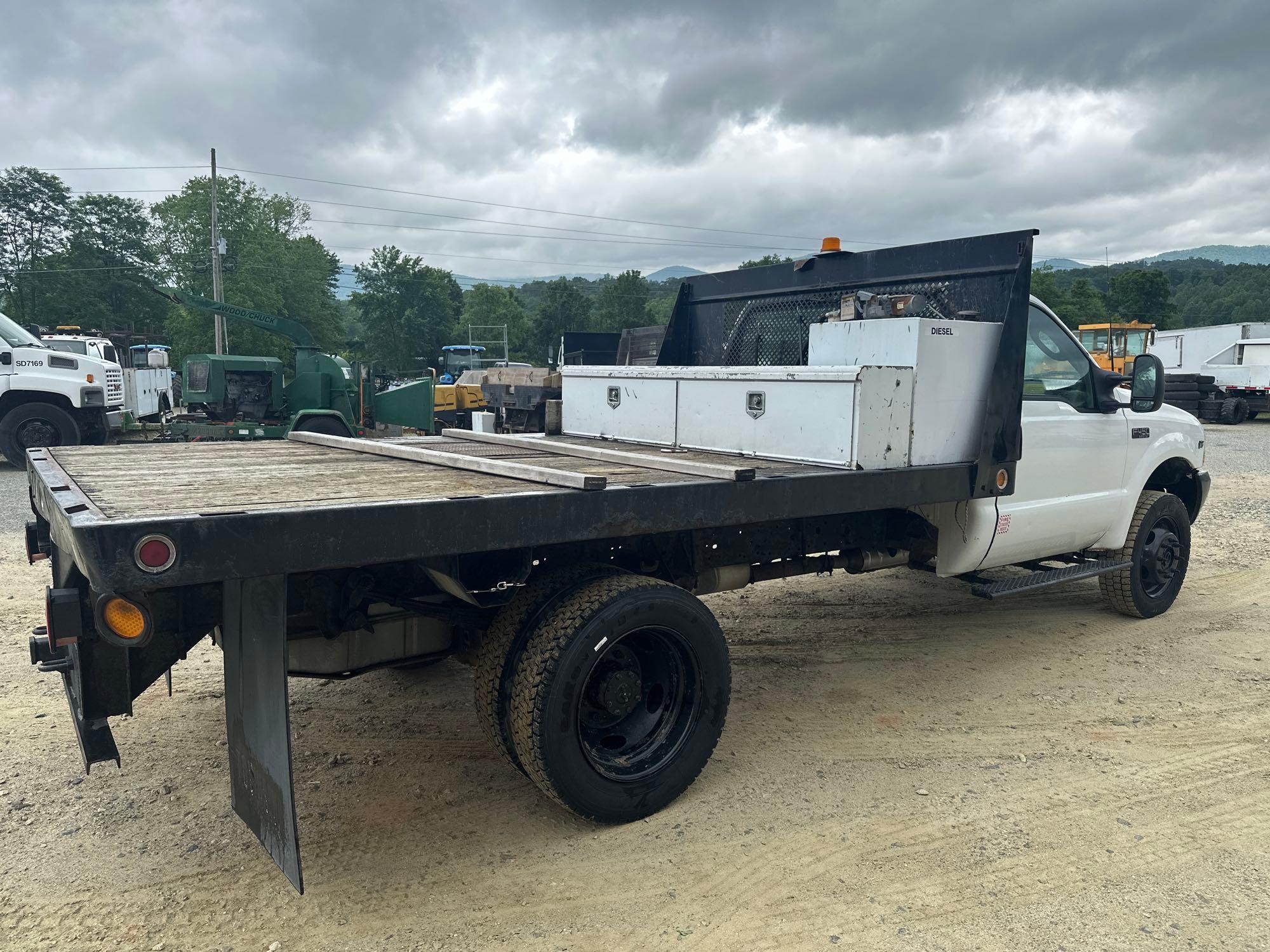 2003 Ford F-450 4X4 Flatbed Truck, VIN # 1FDXF47S93ED35448