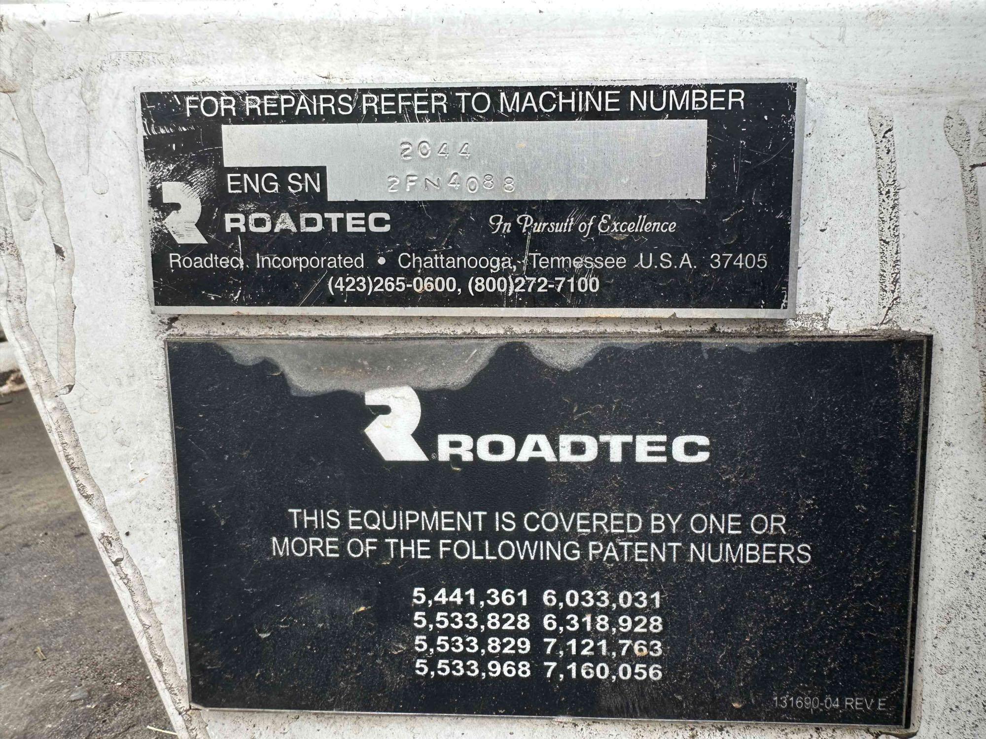 ROADTEC FB-100 Sweeper