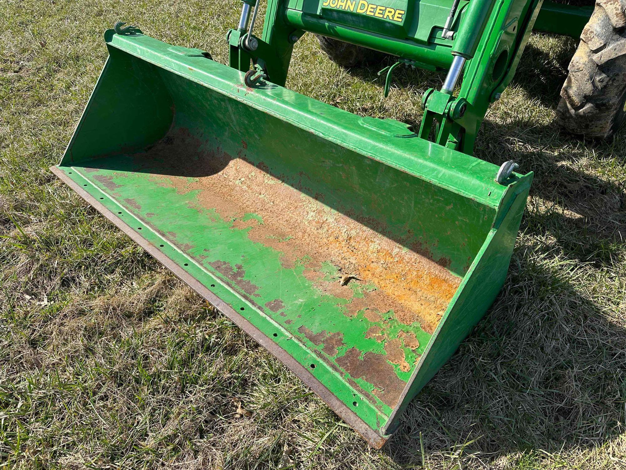 John Deere 5075 E Loader Tractor