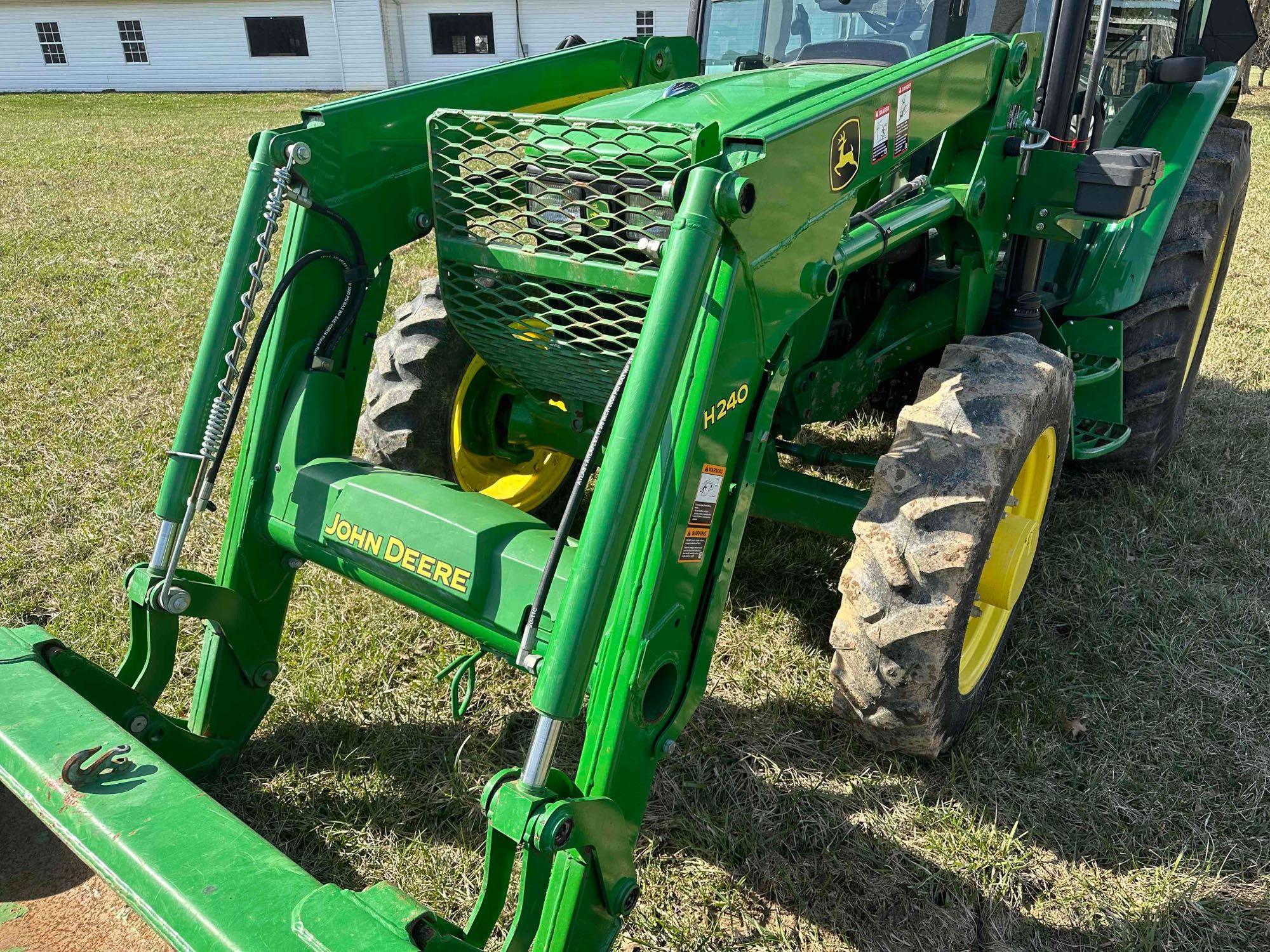 John Deere 5075 E Loader Tractor